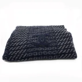 ! Chanel bag CC Logo Wool Scarf/Wrap